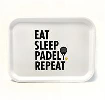 Bricka 27x20 cm, Padel repeat, vit/svart text