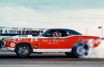 HEMIs and Holley, Drag Strip Domination for over Five Decades! - www.holleyefi.se