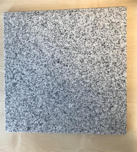 Platta Granit 30x30x1cm polerad grå