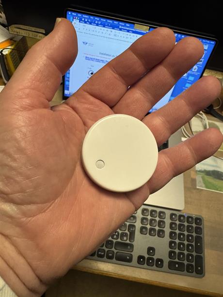 Nu i lager: RuuviTag mätsensor för temperatur, luftfuktighet, lufttryck och rörelsesensor.