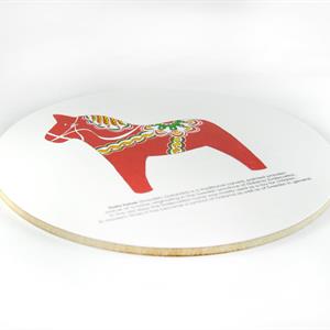 Grytunderlägg, Dala horse, vit/rött tryck