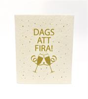 Disktrasa, Dags att fira, vit/guldtext