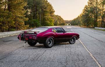 Professional Development: A 1972 Oldsmobile Cutlass Has Grown Throughout The ... - www.holleyefi.se