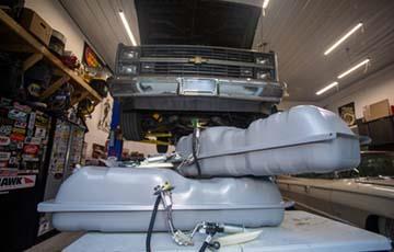 How To Make Your Squarebody's Fuel Tank EFI-Ready - www.holleyefi.se