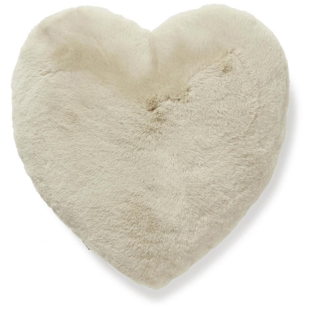 Fluffy heart cushion - Beige