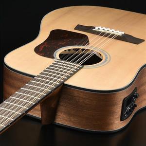Walden D552EW 12-stringed El.-Acoustic Guitar