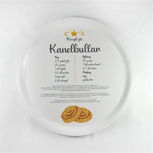Disktrasa, Swedish Cinnamon Buns, vit/svart text