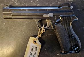 SIG NEUHAUSEN P210-6 9MM