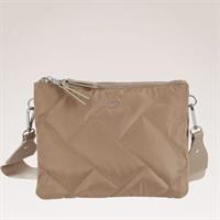 Ulrika Väska Quiltad Nylon Taupe