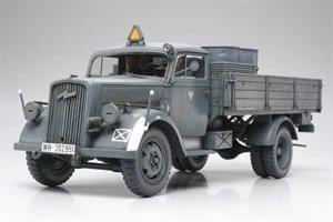 GERMAN 3TON 4x2 CARGO TRUCK