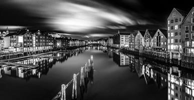 Aziz Nasuti-Trondheim from Bakke bridge 