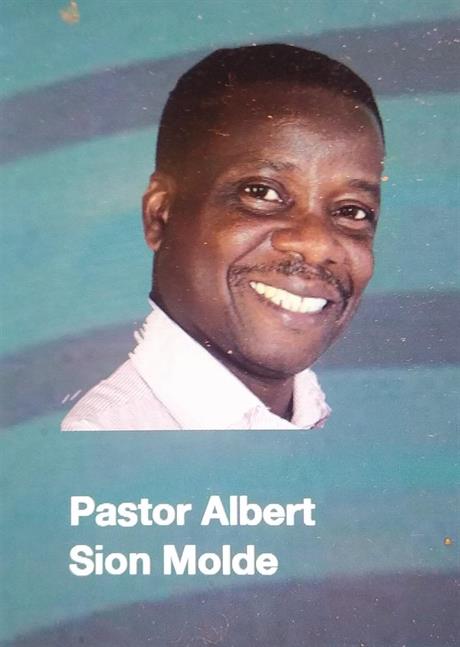 Pastor Albert