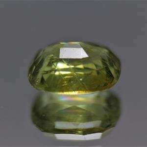 Grön-gul oval Safir