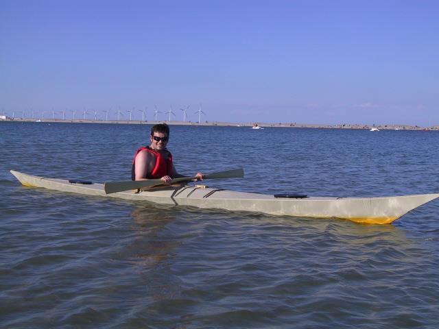 Hjörtur Gardasson paddling in Copenhagen harbour