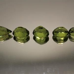 LOT med 5st Peridoter