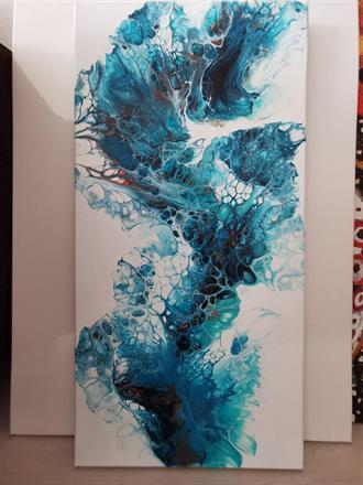 Ocean Dragon, 30*60, hinta 60 € (MYYTY)