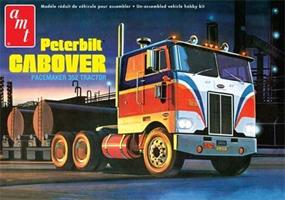 Peterbilt 352 Pacemaker COE Tractor