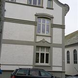 Nye vinduer i murhus på Storhaug