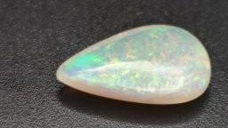 Dubbelsidig Opal från Australien