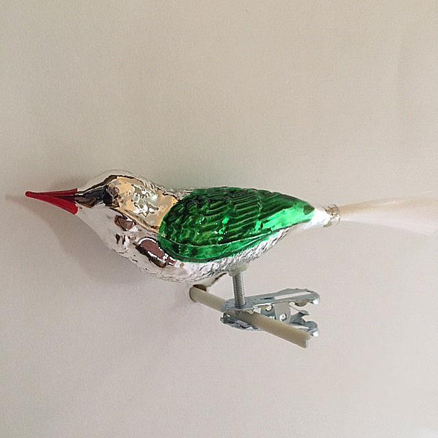 Fugl, grønn og sølv