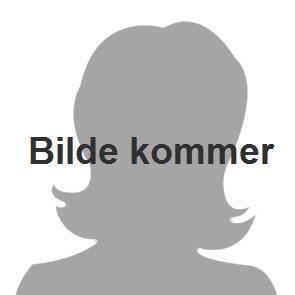 Thea er barnevakt i Oslo