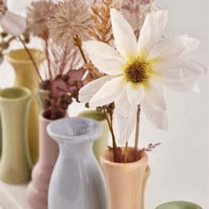 10 Vaser på rad pastell 2024