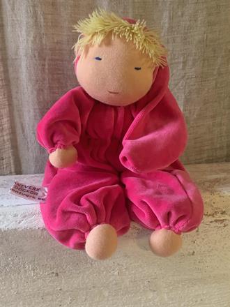 Stor rosa waldorfdocka med blond lugg - 350 Kr, klicka för mer info!