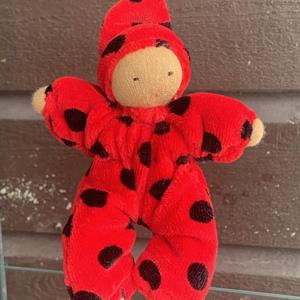 Knytt -in ladybug red outfit