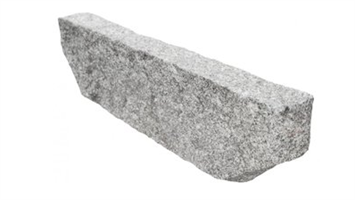 Råhuggen Kantsten i Granit RV2