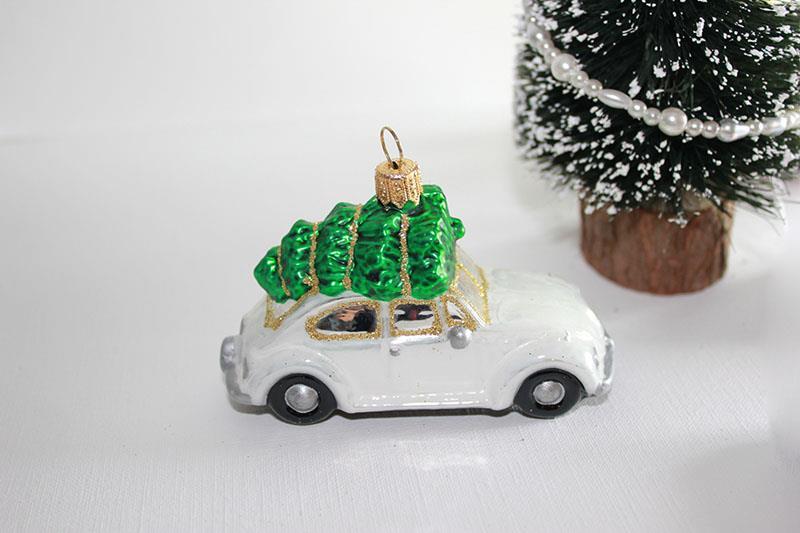 VW, hvit boble med juletre
