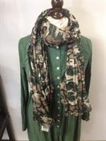 kamouflage mönstrad scarf ifrån IB Laursen.