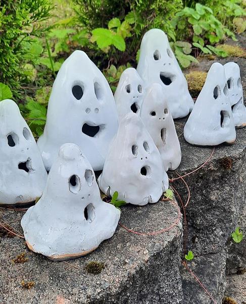 Spöke litet i keramik