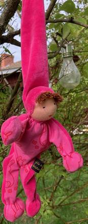Waldorf-Dinglis i rosa med brun lugg