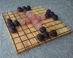 Hnefatafl, Bj 644 glaspjäser