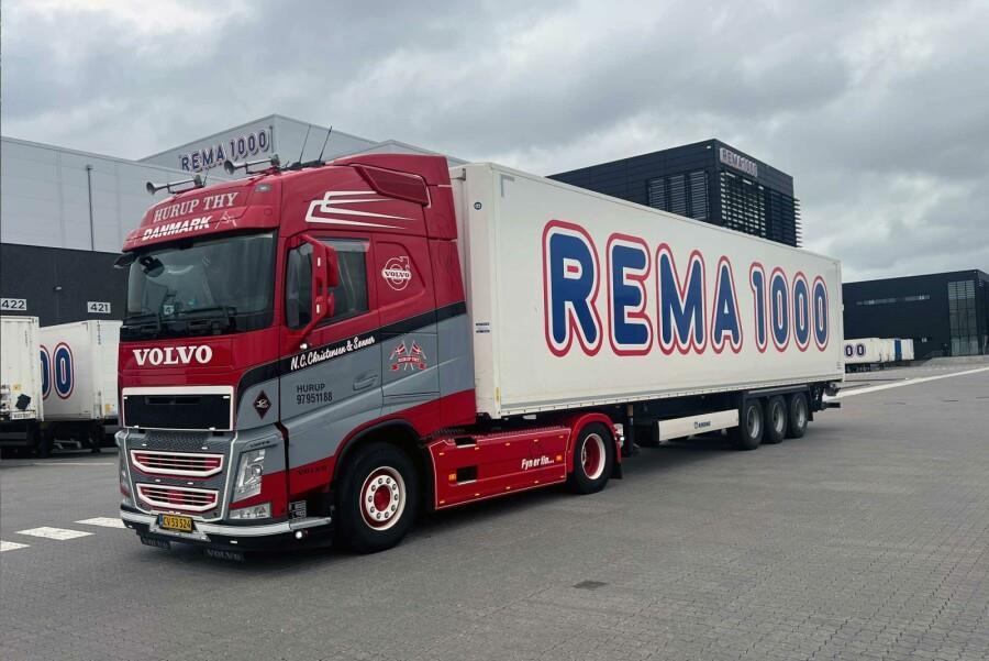 WSI Volvo L FH4 Gl.tr Christensen & Sønner 'REMA 1000' (FB)
