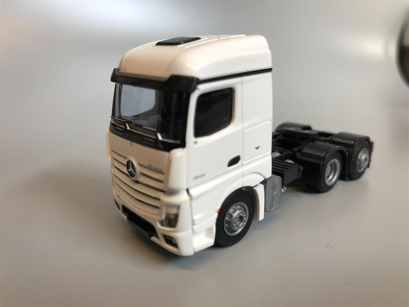 Mercedes Benz Actros Streamliner - 3-akslet