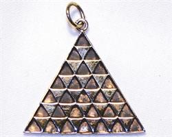 Halsband - Pyramid i mässing (3 pack)
