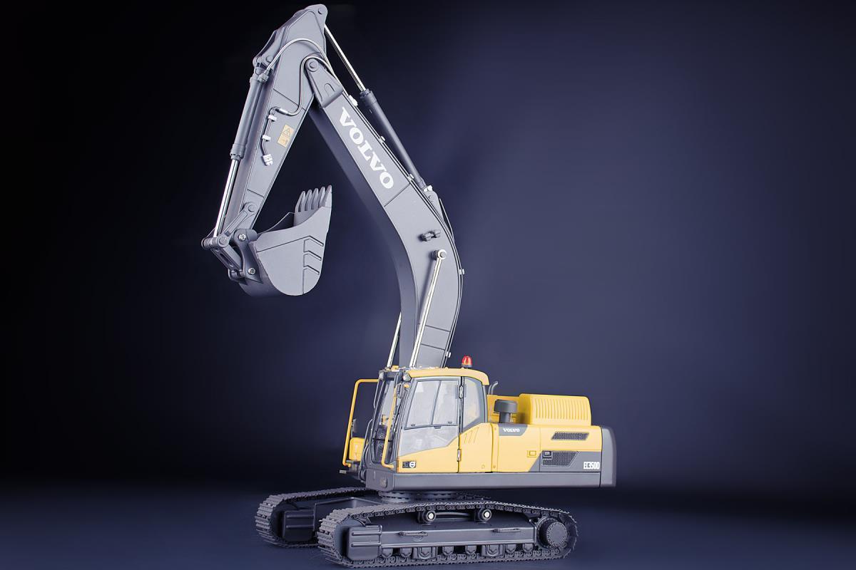 IMC (VDM) Volvo CE  EC350D (skala 1:32)
