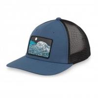 PATCH TRUCKER CAP - CRASHING WAVES