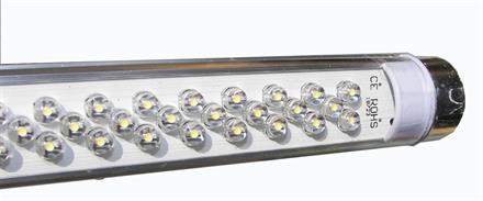 LED Lysrör 60 cm med 168 led.