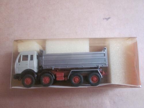 Mercedes Benz 3333 K 8x4 3-veis tipp