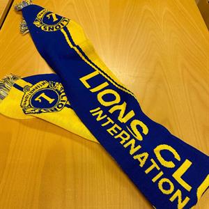 LIONS WINTER SCARF